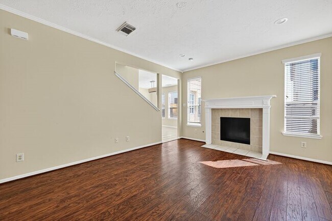 Building Photo - 7407 Hollister Ridge