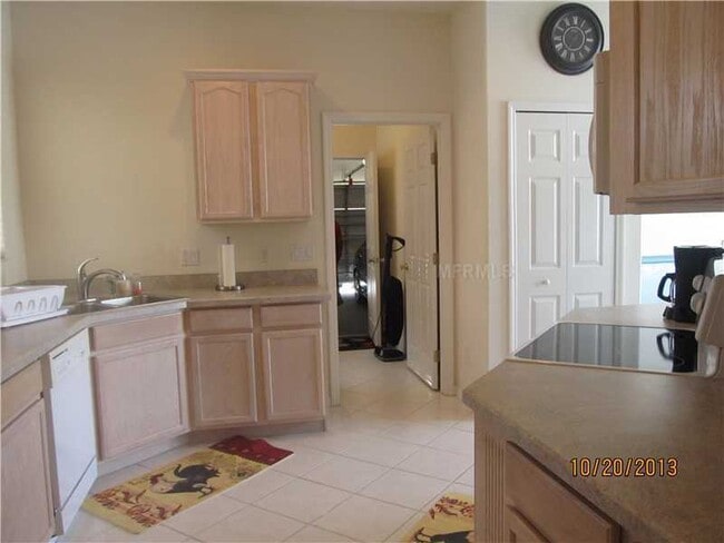 Building Photo - PRISTINE 3/2 one story home in Errol Estates!