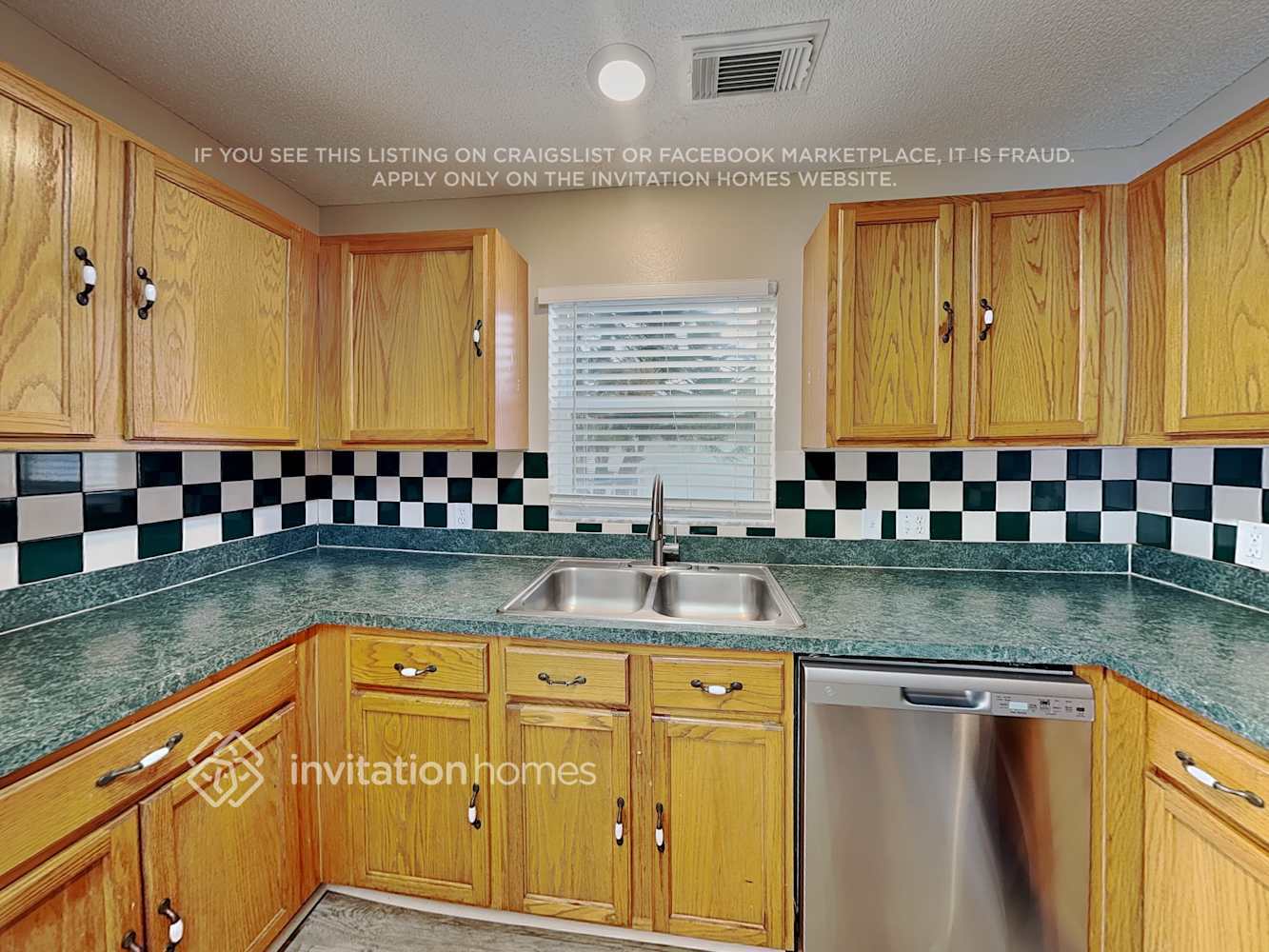 Building Photo - 968 Old Scenic Hwy