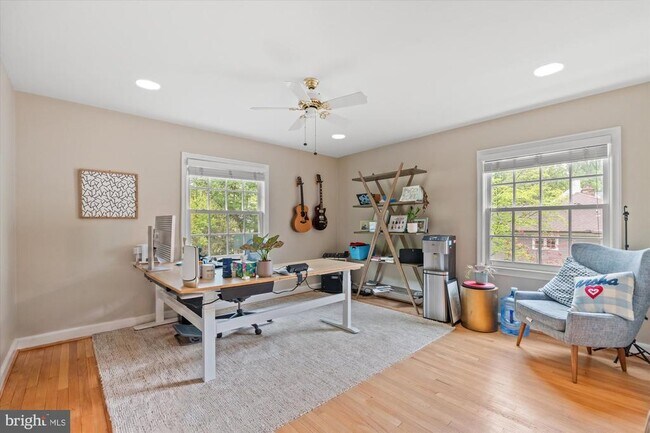 Building Photo - 3701 Blackthorn Ct