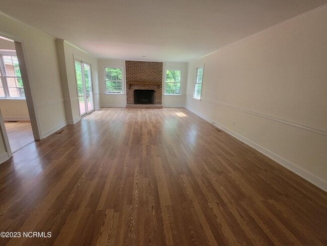 Building Photo - 4505 Wentworth Ct