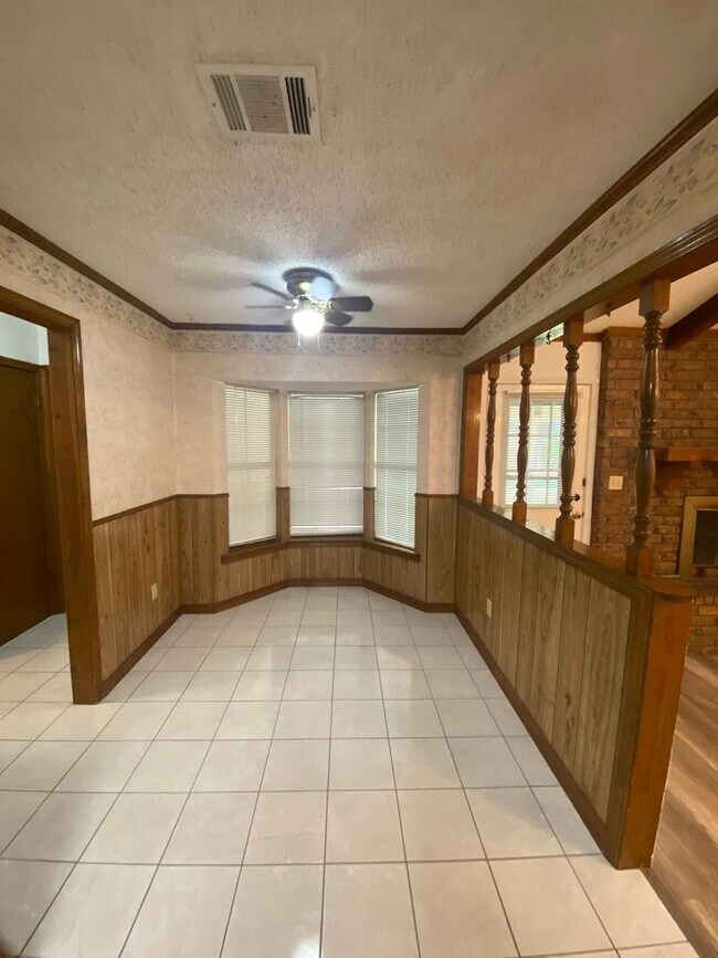 Building Photo - Brownlee Estates