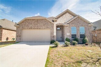 Building Photo - 2016 Build, Minutes from DNT. Home feature...