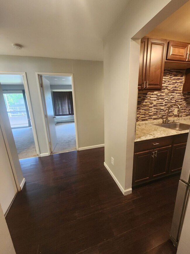 Building Photo - Two Bedroom Available near EMU!