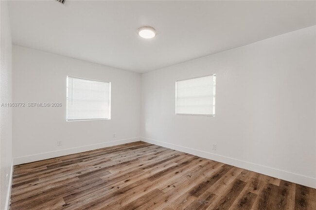 Building Photo - 4338 NW 24th Ave