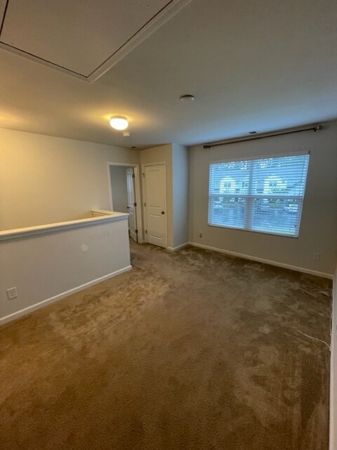 upstairs loft area - 252 Castle Dr