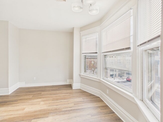 Building Photo - 1005 N 3rd St