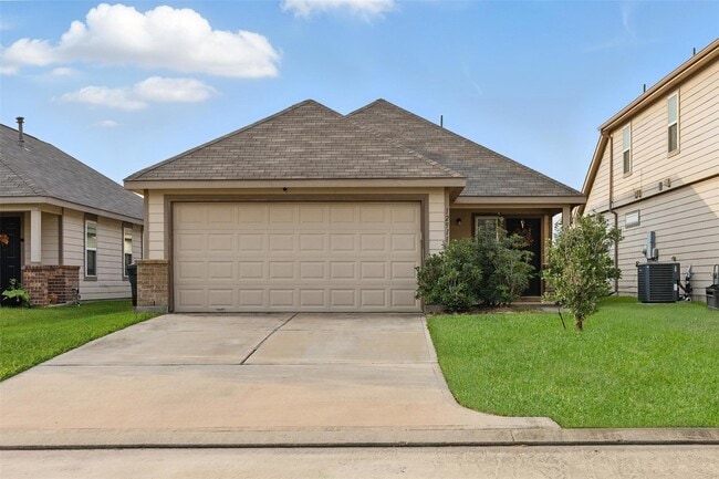 Primary Photo - 12911 Italian Cypress Trail