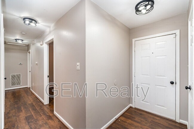Building Photo - 11609 Silverleaf Ln