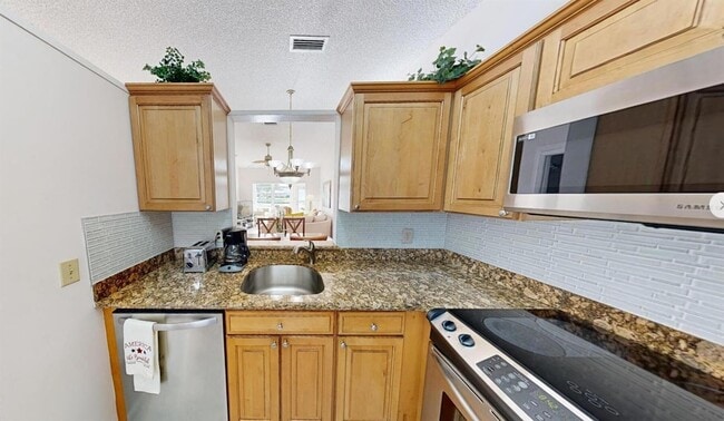 Building Photo - 18856 Argosy Dr