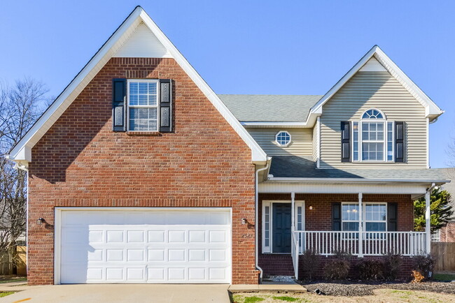 Building Photo - 2523 Claymore Run