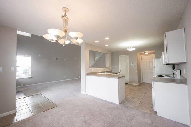 Building Photo - 9246 Eden Woods Ct