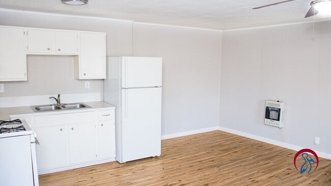 Building Photo - Cozy 1-Bedroom Home in Monroe – Move-In Ready!