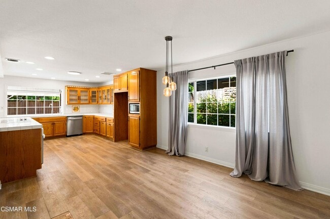 Building Photo - 2753 N Highgate Pl