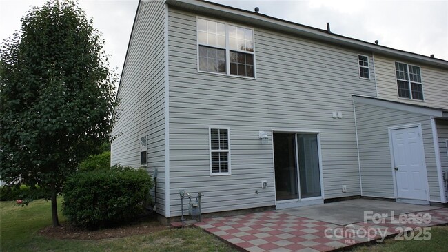 Building Photo - 10930 Kinston Ridge Pl