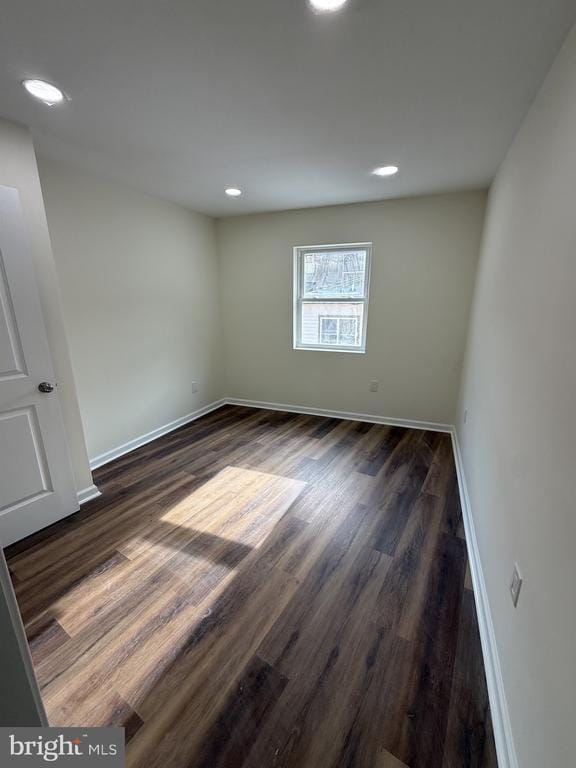 Building Photo - 217 Krams Ave