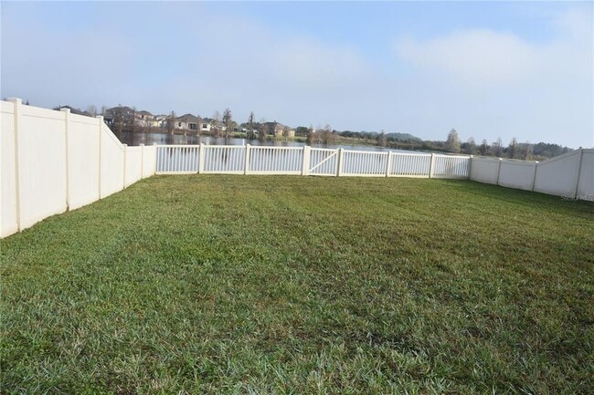 Building Photo - 2274 Geneva Dr