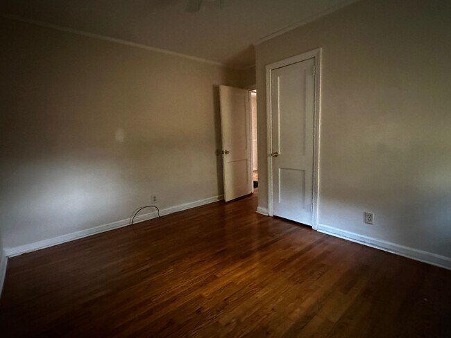 Building Photo - Jackson Heights - Richmond County