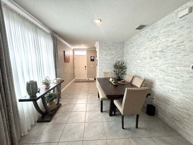 Building Photo - 3154 Timber Hawk Cir