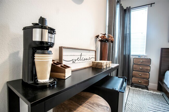 Building Photo - 2713 Eado Edge Ct