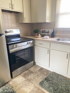 Building Photo - 184 Kenwood Ave