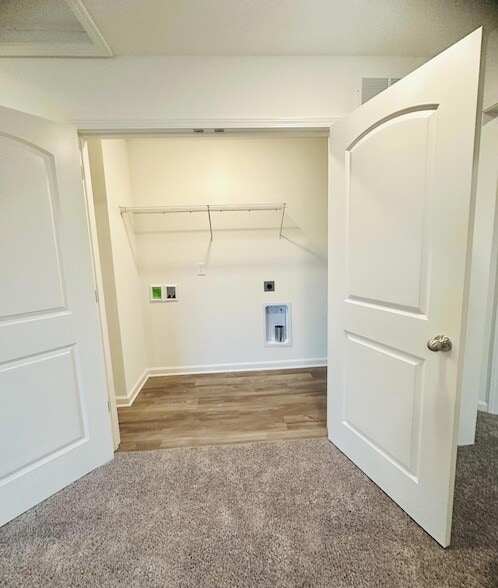 Building Photo - 2380 Geranium Ln