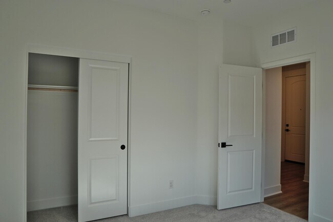 Building Photo - 84201 Novello Dr