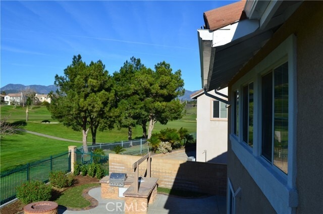 Building Photo - 16448 Los Coyotes St