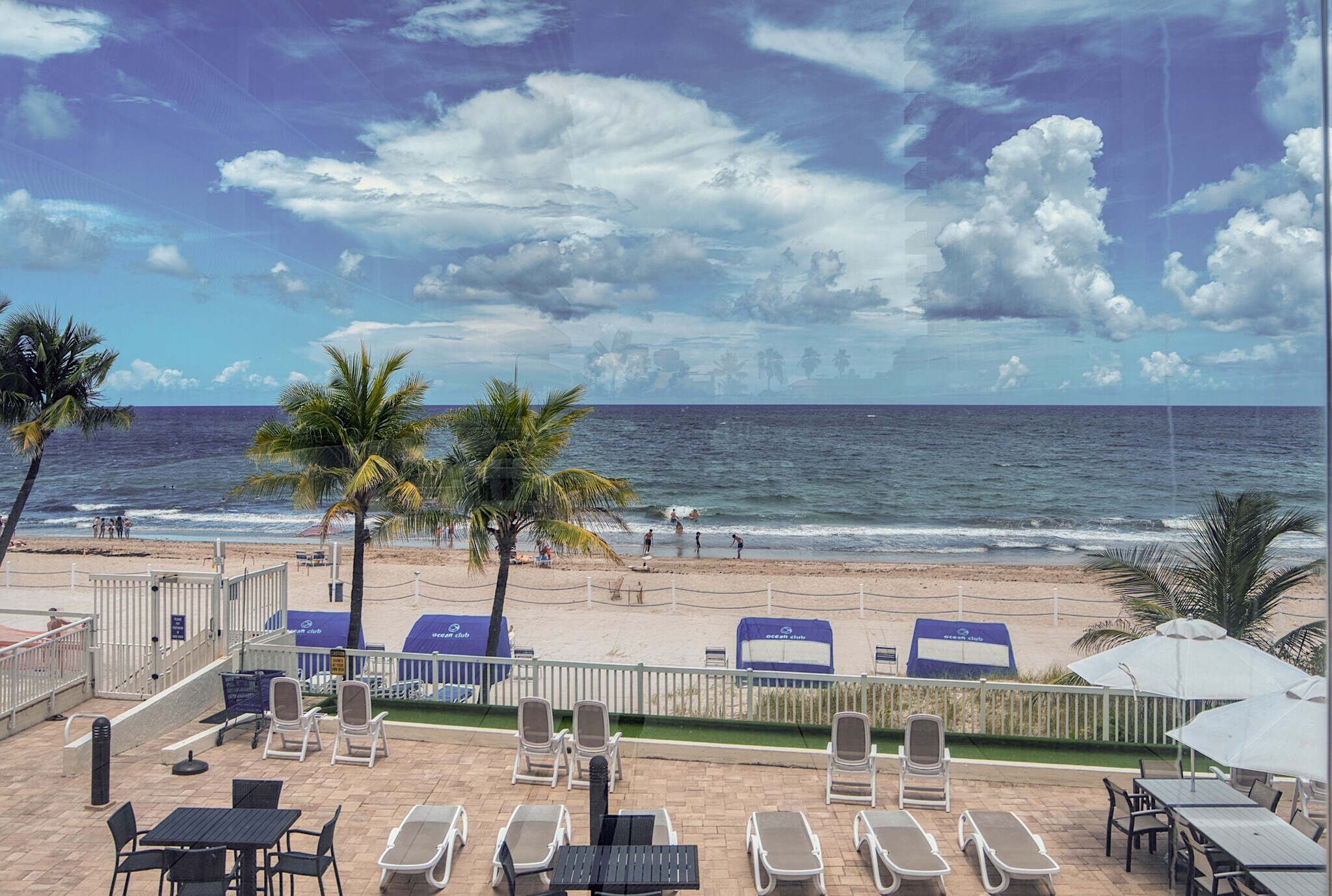 Building Photo - 4020 Galt Ocean Dr