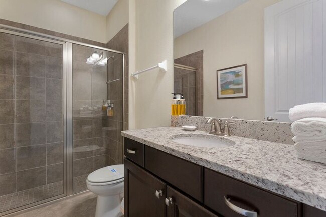 Building Photo - 551 Lasso Dr