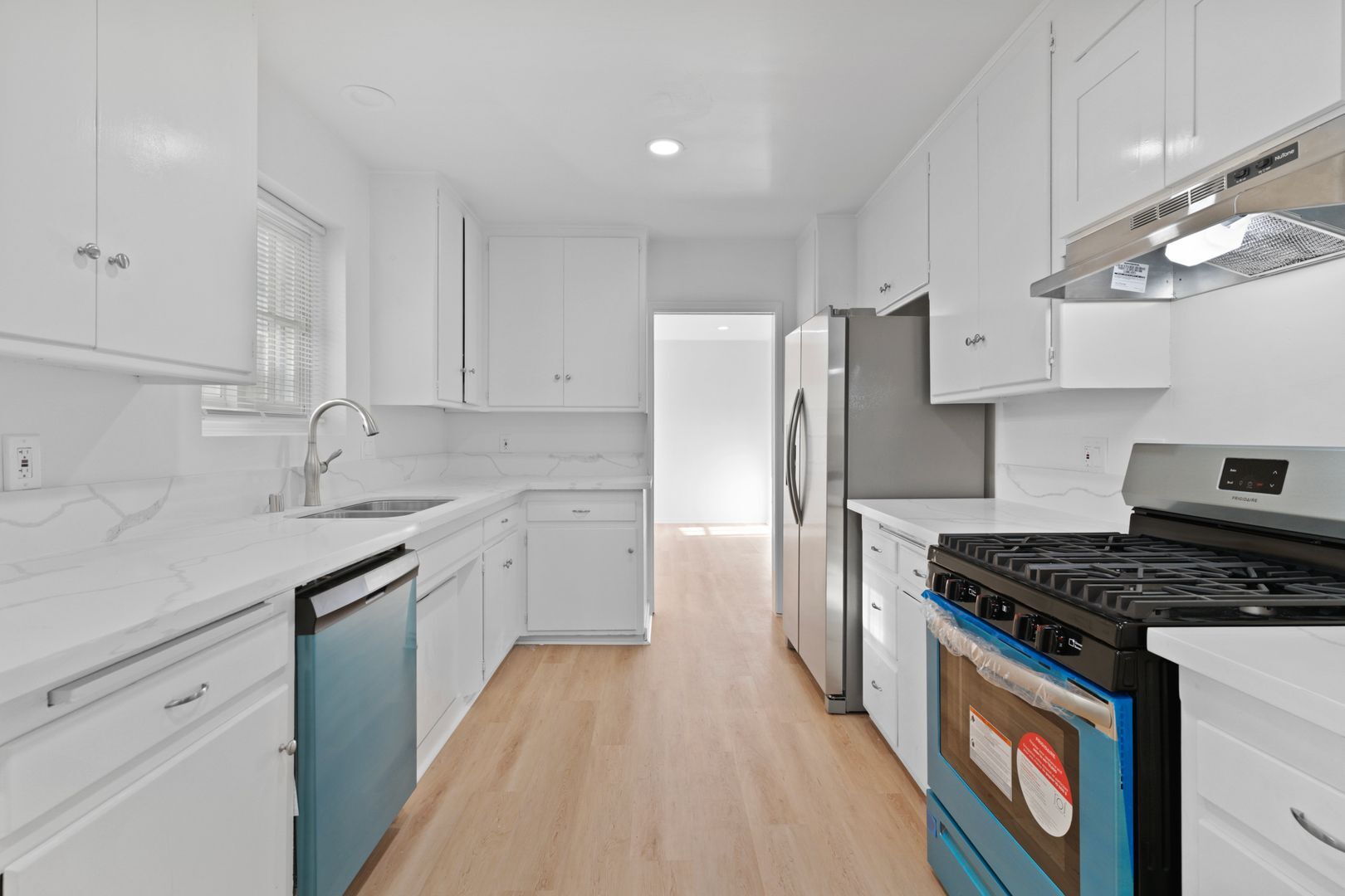 Building Photo - 237 Belmont Ave