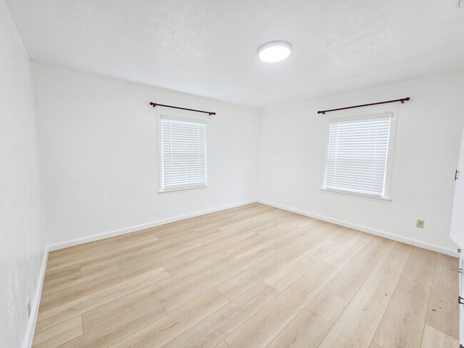 Building Photo - 7140 Chris Ave