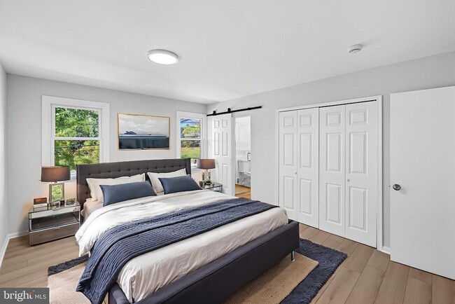 Building Photo - 210 Lastner Ln