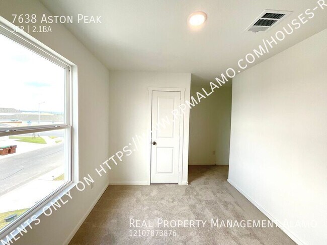 Building Photo - 7638 Aston Peak