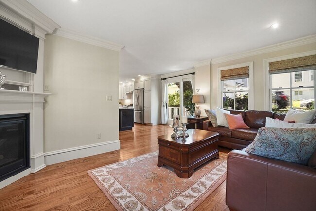 Building Photo - 28 Pennsylvania Ave