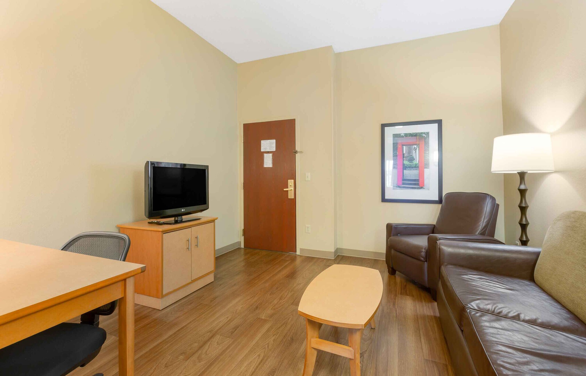 Building Photo - Furnished Studio-Findlay - Tiffin Avenue