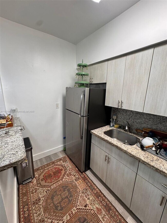 1895 SW 22nd St 1895 SW 22nd - 1895 Sw 22nd St Miami Fl Building Photo 