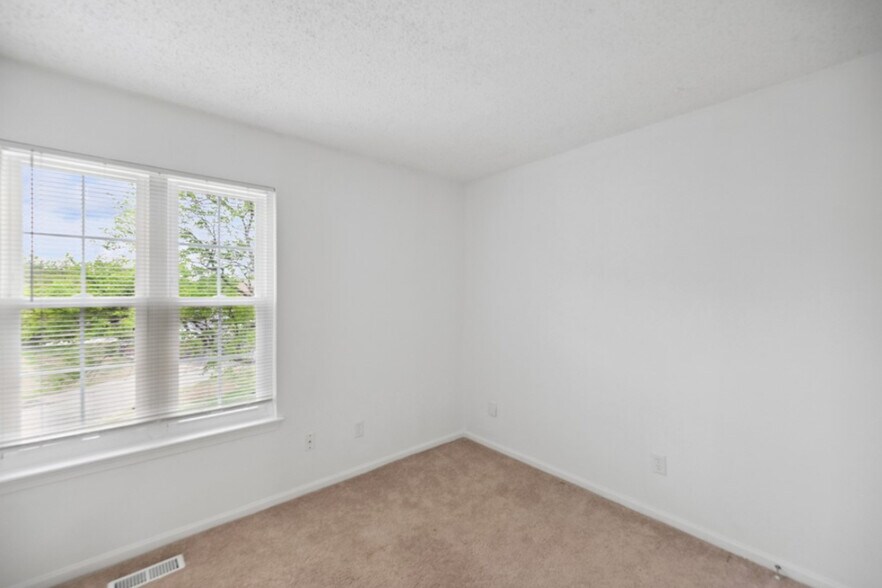 Building Photo - 4370 Gadwall Pl