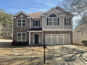 Building Photo - 6490 Drake Manor