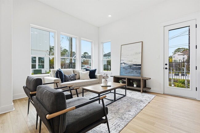 Building Photo - 8919 Laverne Shumard Ln