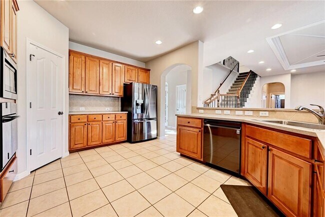 Building Photo - 8408 Big Timber Dr