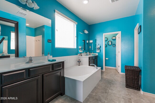 Building Photo - 35549 N Bandolier Dr