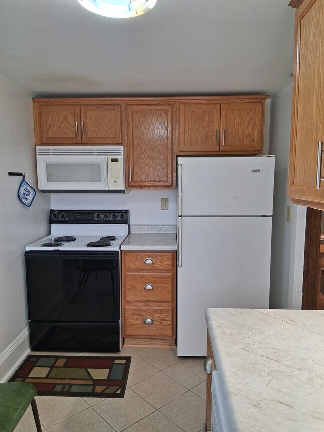 Building Photo - 322 Glenn Ave