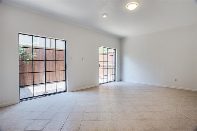 Building Photo - 3817 Rawlins St