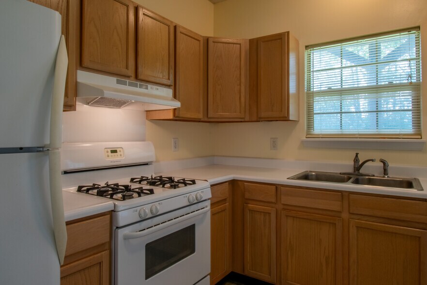 Building Photo - 4259 Eclipse Way