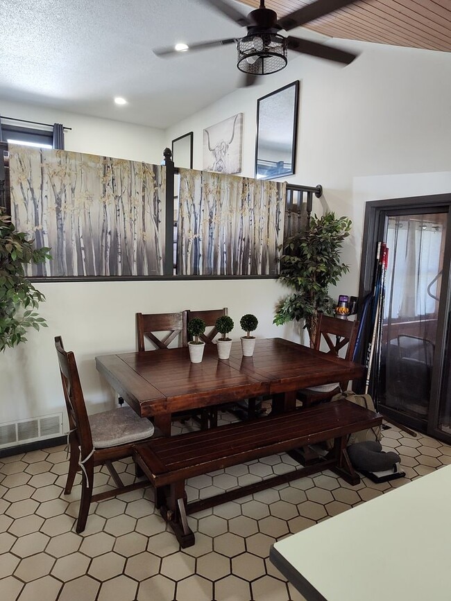 Building Photo - Three bedroom, two bathroom house with private beach access to White Bear Lake.