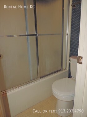 Building Photo - 5613 Riley-