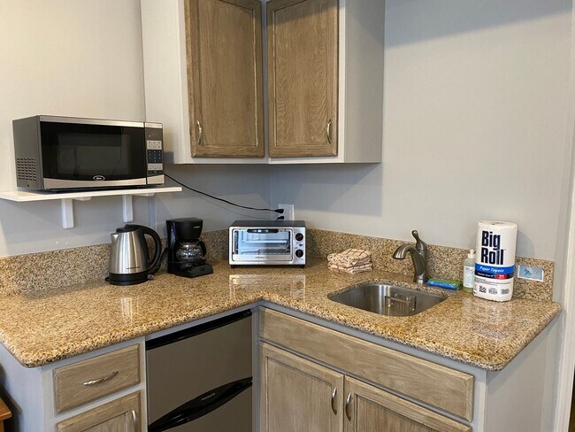 Building Photo - 3210 Felton St