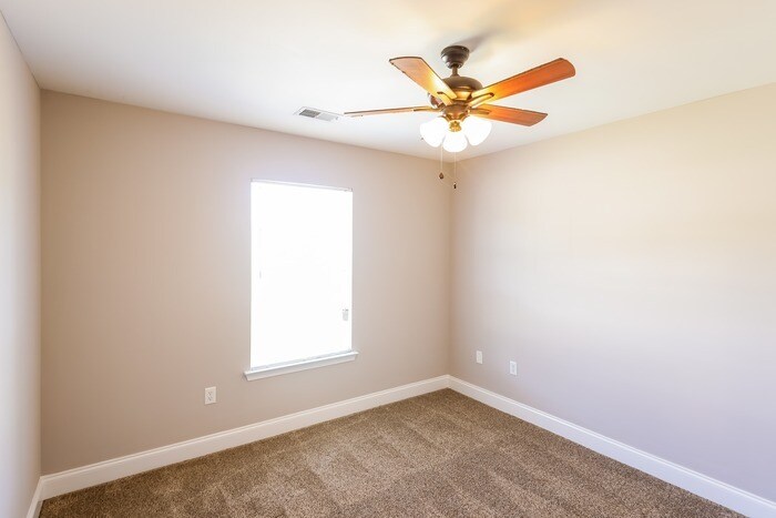 Building Photo - 254 Ivy Hills Cir