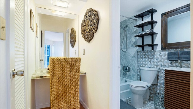 Building Photo - 3700 Galt Ocean Dr